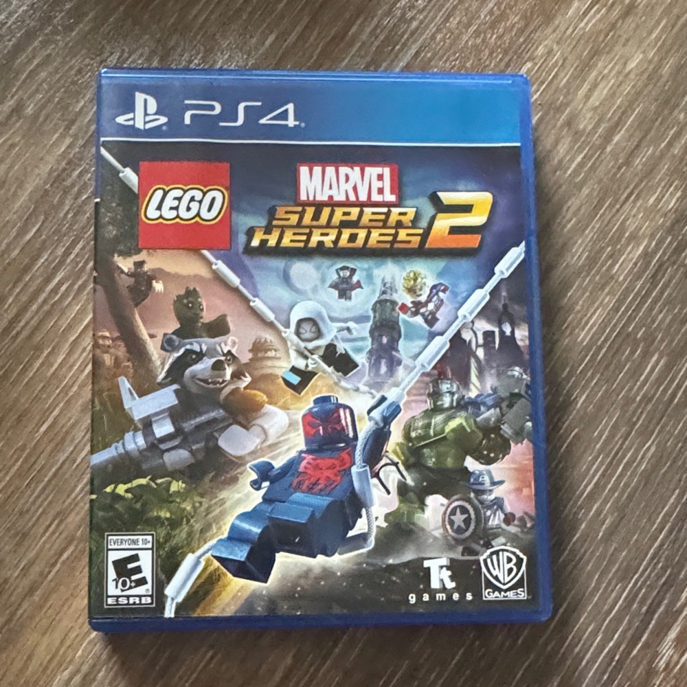 LEGO Marvel Super Heroes 2 PS4 Game - Blue Case